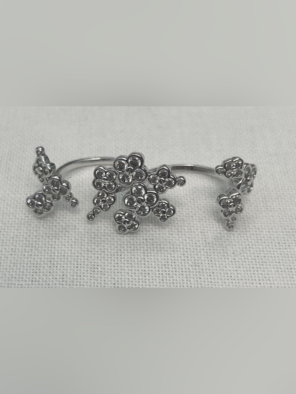 henri bendel Petal Silver Floral Cluster Crystals Ring